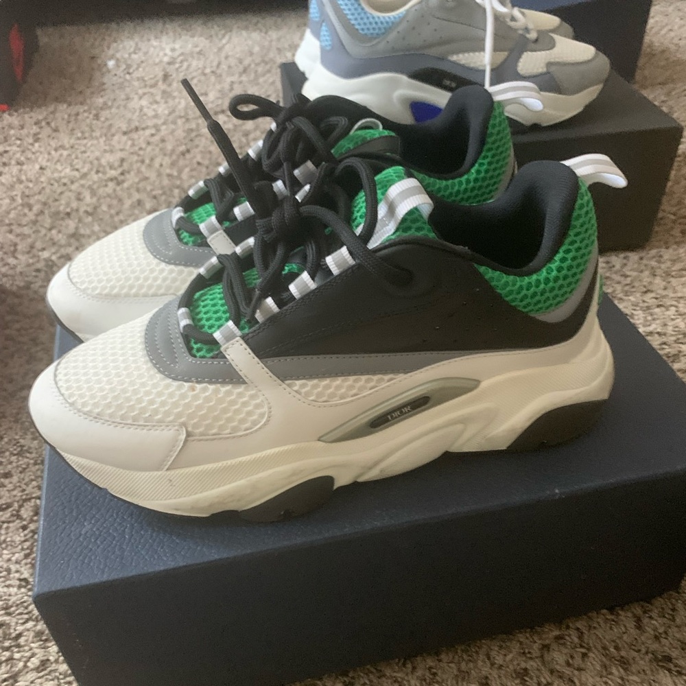 Christian Dior  sneakers B22